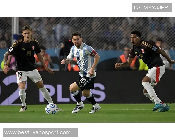 阿根廷队狂胜五球梅西妙传冈萨雷斯助攻劳塔罗轻松破门 阿根廷队狂胜五球梅西妙传冈萨雷斯助攻劳塔罗轻松破门